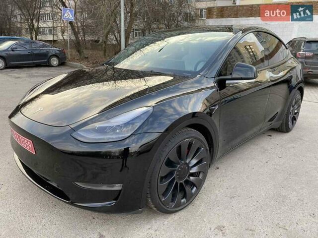 Черный Тесла Model Y, объемом двигателя 0 л и пробегом 34 тыс. км за 35400 $, фото 1 на Automoto.ua