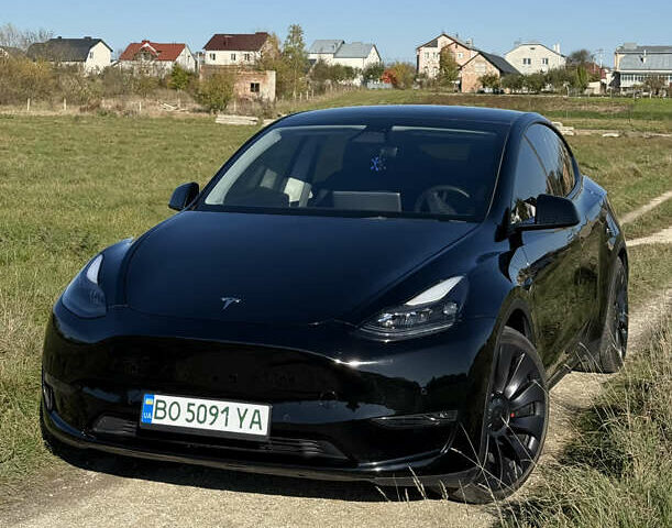 Тесла Model Y 2022 в Тернополе на Automoto.ua Черный Тесла Model Y, объемом двигателя 0 л и пробегом 81 тыс. км за 25600 $, фото 1 на Automoto.ua