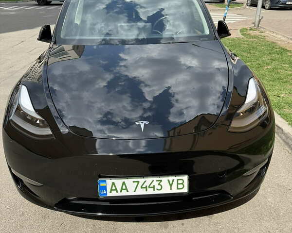 Черный Тесла Model Y, объемом двигателя 0 л и пробегом 42 тыс. км за 30000 $, фото 1 на Automoto.ua