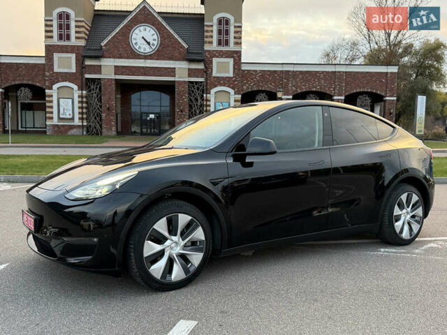 Черный Тесла Model Y, объемом двигателя 0 л и пробегом 67 тыс. км за 33490 $, фото 1 на Automoto.ua