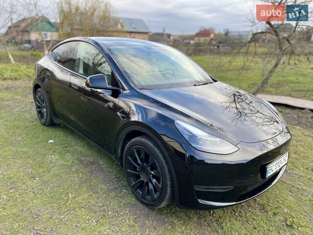 Черный Тесла Model Y, объемом двигателя 0 л и пробегом 36 тыс. км за 24500 $, фото 1 на Automoto.ua