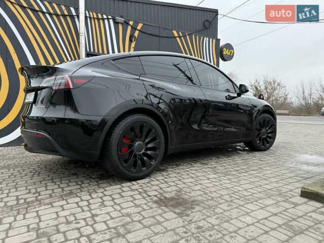 Чорний Тесла Model Y, об'ємом двигуна 0 л та пробігом 33 тис. км за 28499 $, фото 1 на Automoto.ua