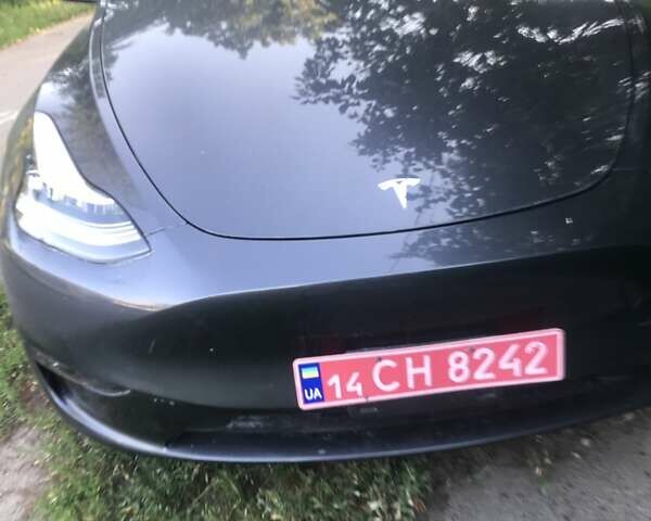 Черный Тесла Model Y, объемом двигателя 0 л и пробегом 59 тыс. км за 25500 $, фото 1 на Automoto.ua