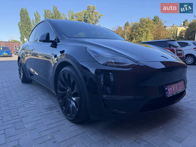 Черный Тесла Model Y, объемом двигателя 0 л и пробегом 29 тыс. км за 34999 $, фото 1 на Automoto.ua