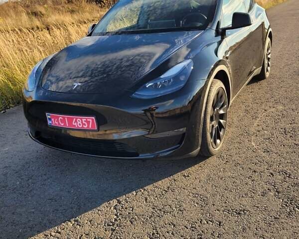 Черный Тесла Model Y, объемом двигателя 0 л и пробегом 57 тыс. км за 23600 $, фото 1 на Automoto.ua