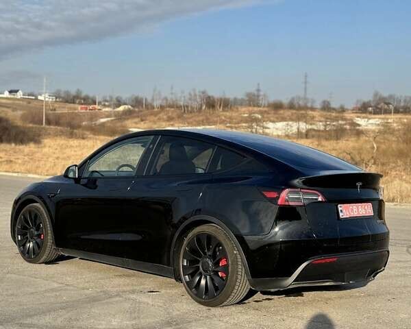 Черный Тесла Model Y, объемом двигателя 0 л и пробегом 10 тыс. км за 29800 $, фото 1 на Automoto.ua
