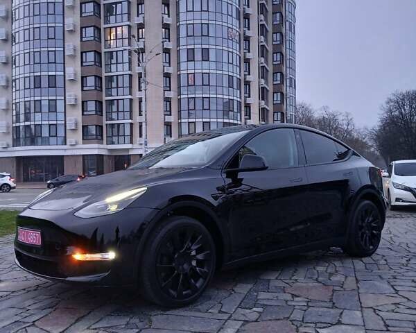 Чорний Тесла Model Y, об'ємом двигуна 0 л та пробігом 60 тис. км за 25950 $, фото 1 на Automoto.ua