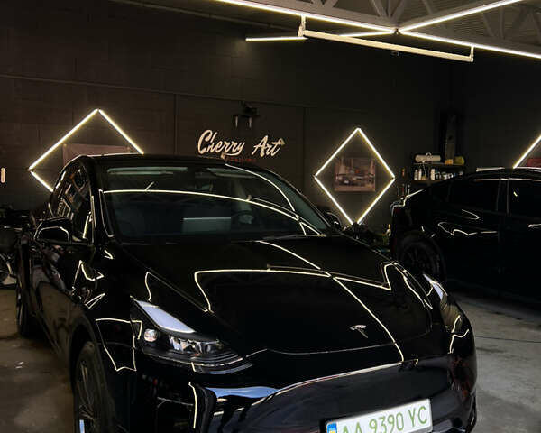 Черный Тесла Model Y, объемом двигателя 0 л и пробегом 71 тыс. км за 29000 $, фото 1 на Automoto.ua