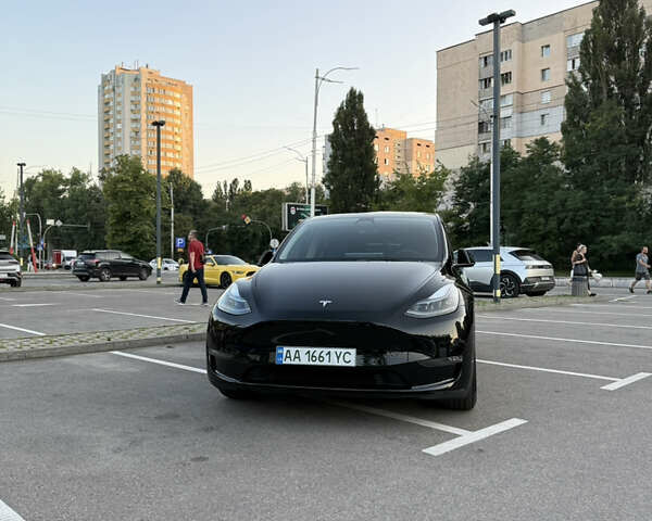 Черный Тесла Model Y, объемом двигателя 0 л и пробегом 34 тыс. км за 35000 $, фото 1 на Automoto.ua