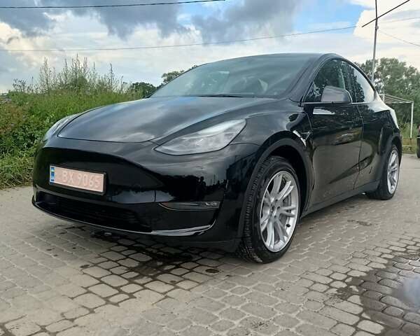 Черный Тесла Model Y, объемом двигателя 0 л и пробегом 60 тыс. км за 26400 $, фото 1 на Automoto.ua