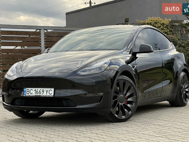 Чорний Тесла Model Y, об'ємом двигуна 0 л та пробігом 38 тис. км за 30799 $, фото 1 на Automoto.ua