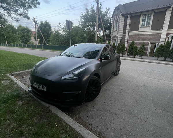 Чорний Тесла Model Y, об'ємом двигуна 0 л та пробігом 42 тис. км за 33900 $, фото 1 на Automoto.ua