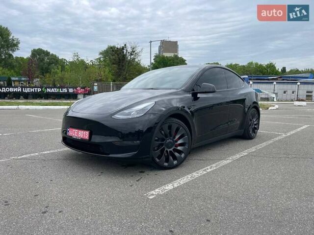 Черный Тесла Model Y, объемом двигателя 0 л и пробегом 53 тыс. км за 29500 $, фото 1 на Automoto.ua