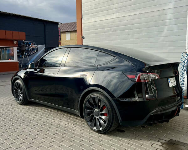 Черный Тесла Model Y, объемом двигателя 0 л и пробегом 35 тыс. км за 36000 $, фото 1 на Automoto.ua