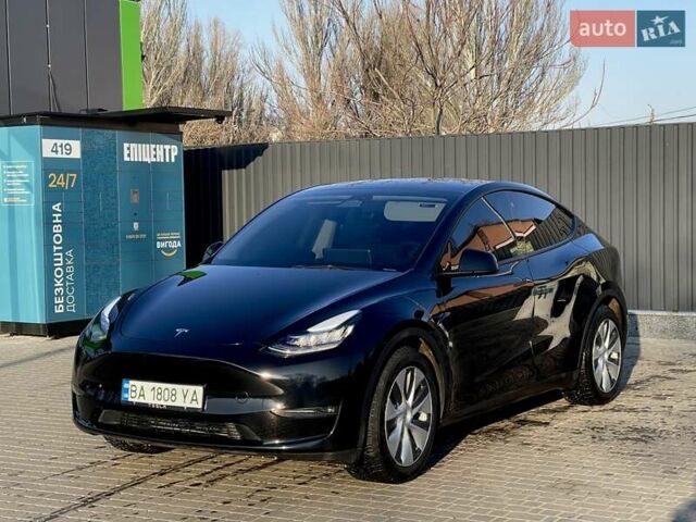 Черный Тесла Model Y, объемом двигателя 0 л и пробегом 33 тыс. км за 30500 $, фото 1 на Automoto.ua