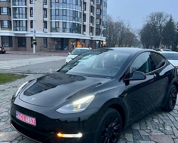 Черный Тесла Model Y, объемом двигателя 0 л и пробегом 59 тыс. км за 25950 $, фото 1 на Automoto.ua