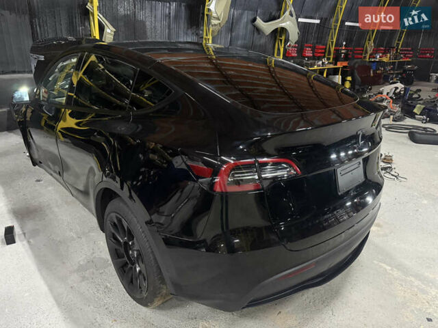 Чорний Тесла Model Y, об'ємом двигуна 0 л та пробігом 46 тис. км за 18500 $, фото 1 на Automoto.ua