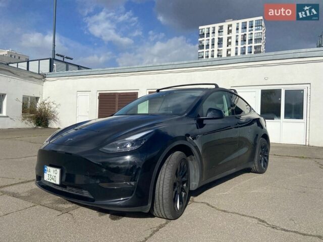 Черный Тесла Model Y, объемом двигателя 0 л и пробегом 42 тыс. км за 28900 $, фото 1 на Automoto.ua