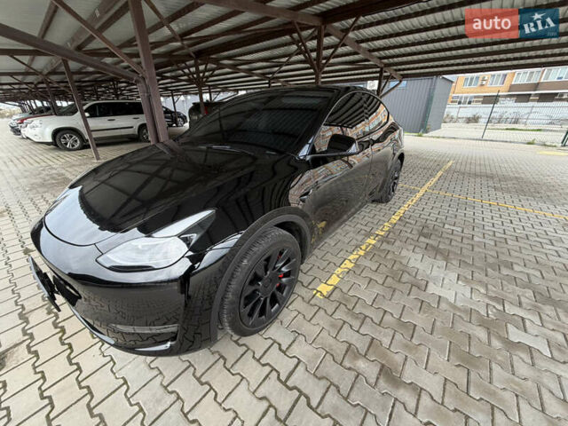 Черный Тесла Model Y, объемом двигателя 0 л и пробегом 7 тыс. км за 32500 $, фото 1 на Automoto.ua