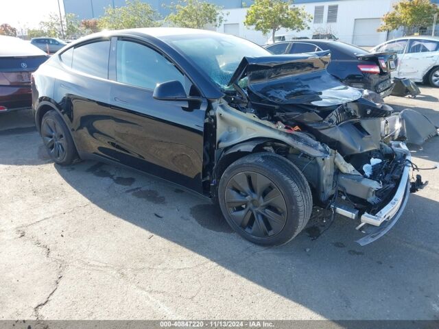 Черный Тесла Model Y, объемом двигателя 0 л и пробегом 13 тыс. км за 19500 $, фото 1 на Automoto.ua