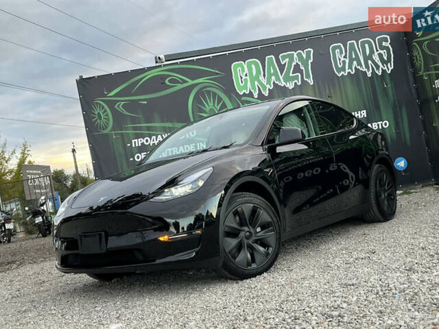Черный Тесла Model Y, объемом двигателя 0 л и пробегом 1 тыс. км за 36000 $, фото 1 на Automoto.ua