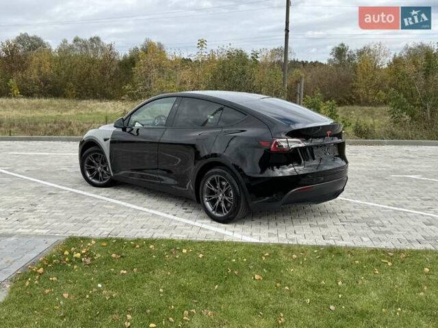 Черный Тесла Model Y, объемом двигателя 0 л и пробегом 14 тыс. км за 27500 $, фото 1 на Automoto.ua
