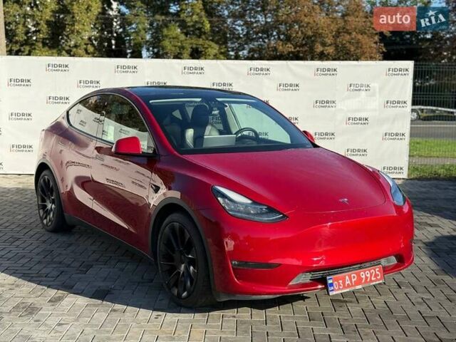 Красный Тесла Model Y, объемом двигателя 0 л и пробегом 139 тыс. км за 20300 $, фото 1 на Automoto.ua