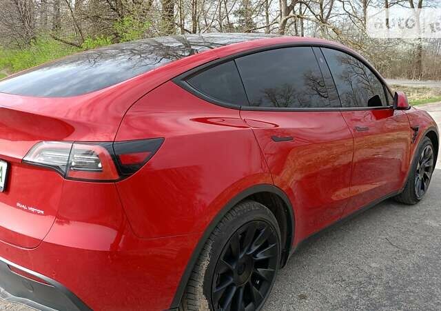 Червоний Тесла Model Y, об'ємом двигуна 0 л та пробігом 36 тис. км за 33500 $, фото 1 на Automoto.ua