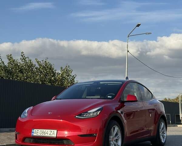 Красный Тесла Model Y, объемом двигателя 0 л и пробегом 20 тыс. км за 34000 $, фото 1 на Automoto.ua