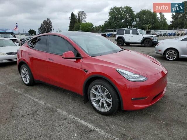 Красный Тесла Model Y, объемом двигателя 0 л и пробегом 75 тыс. км за 26500 $, фото 1 на Automoto.ua