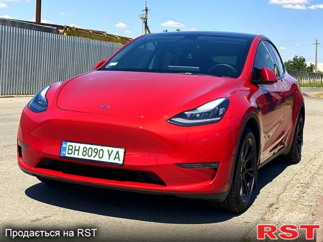 Красный Тесла Model Y, объемом двигателя 0 л и пробегом 38 тыс. км за 29000 $, фото 1 на Automoto.ua