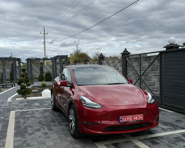 Красный Тесла Model Y, объемом двигателя 0 л и пробегом 137 тыс. км за 24200 $, фото 1 на Automoto.ua