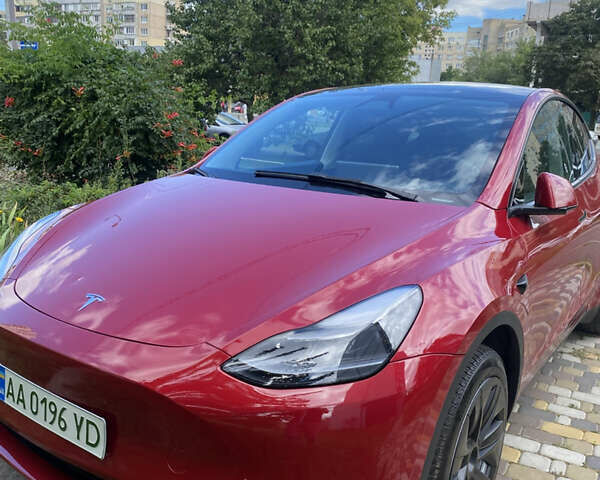 Красный Тесла Model Y, объемом двигателя 0 л и пробегом 26 тыс. км за 28888 $, фото 1 на Automoto.ua