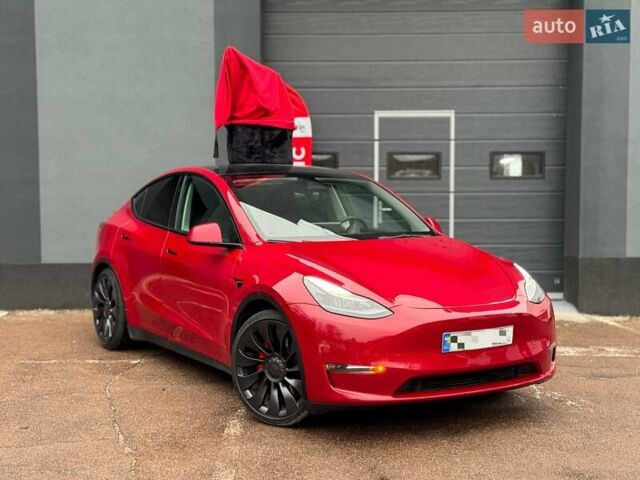 Красный Тесла Model Y, объемом двигателя 0 л и пробегом 15 тыс. км за 35000 $, фото 1 на Automoto.ua