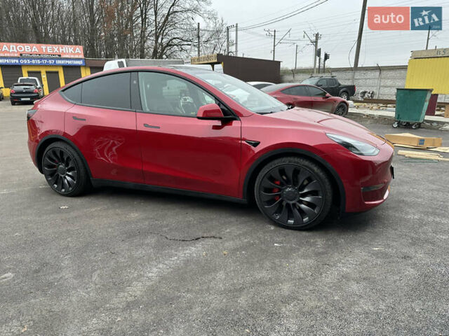 Красный Тесла Model Y, объемом двигателя 0 л и пробегом 54 тыс. км за 27000 $, фото 1 на Automoto.ua