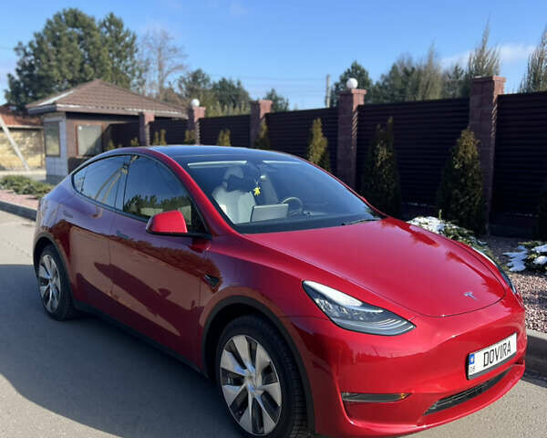 Красный Тесла Model Y, объемом двигателя 0 л и пробегом 29 тыс. км за 29500 $, фото 1 на Automoto.ua