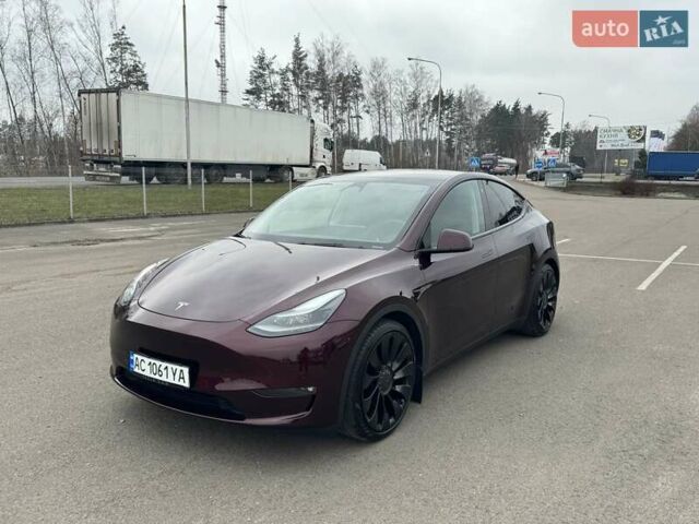 Красный Тесла Model Y, объемом двигателя 0 л и пробегом 3 тыс. км за 38700 $, фото 1 на Automoto.ua
