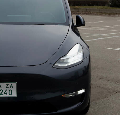 Тесла Model Y, объемом двигателя 0 л и пробегом 51 тыс. км за 29000 $, фото 1 на Automoto.ua