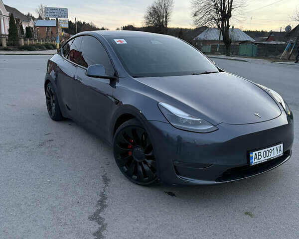 Тесла Model Y, объемом двигателя 0 л и пробегом 66 тыс. км за 27999 $, фото 1 на Automoto.ua