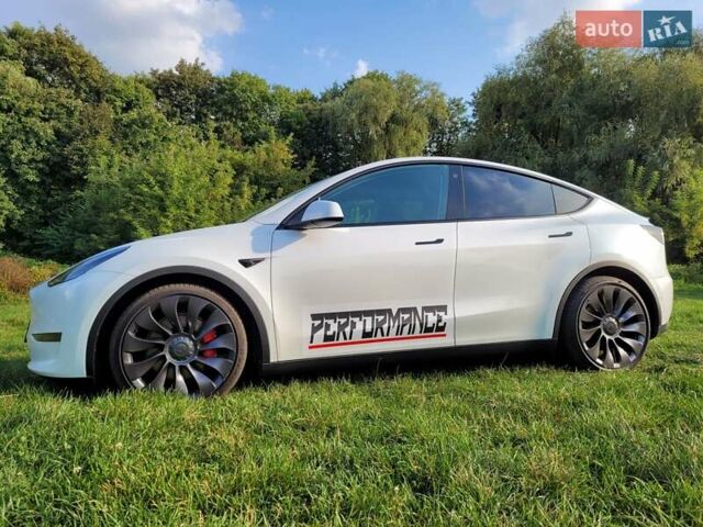 Тесла Model Y, объемом двигателя 0 л и пробегом 35 тыс. км за 35999 $, фото 1 на Automoto.ua