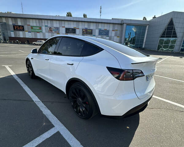Тесла Model Y, объемом двигателя 0 л и пробегом 41 тыс. км за 37000 $, фото 1 на Automoto.ua