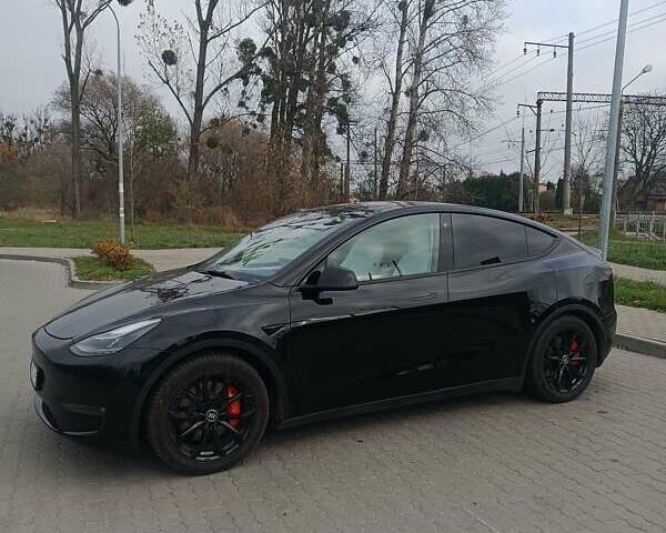 Тесла Model Y, объемом двигателя 0 л и пробегом 43 тыс. км за 28500 $, фото 1 на Automoto.ua