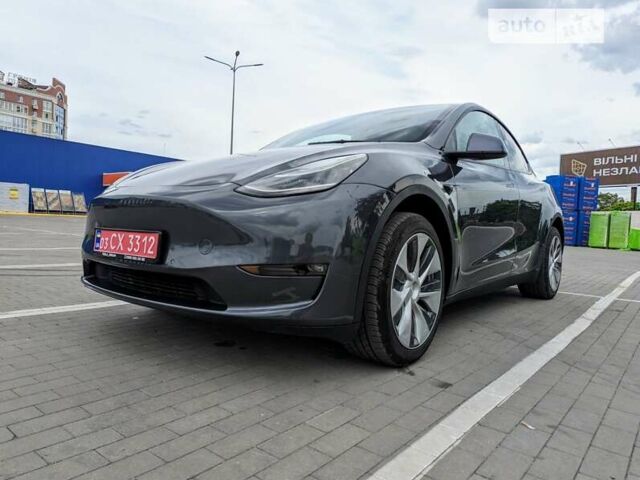 Тесла Model Y, объемом двигателя 0 л и пробегом 12 тыс. км за 26999 $, фото 1 на Automoto.ua