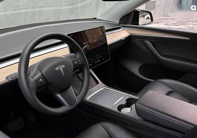 Тесла Model Y, объемом двигателя 0 л и пробегом 40 тыс. км за 26500 $, фото 1 на Automoto.ua