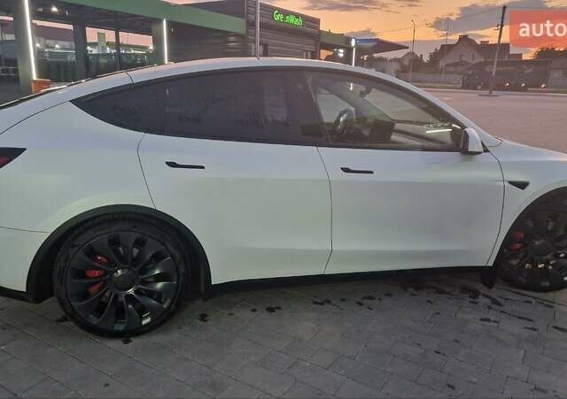 Тесла Model Y, объемом двигателя 0 л и пробегом 35 тыс. км за 54000 $, фото 1 на Automoto.ua
