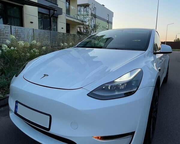 Тесла Model Y, объемом двигателя 0 л и пробегом 13 тыс. км за 36000 $, фото 1 на Automoto.ua