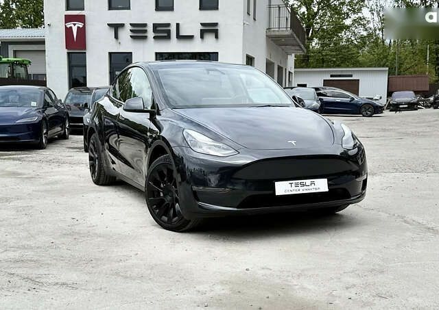 Тесла Model Y, объемом двигателя 0 л и пробегом 4 тыс. км за 29500 $, фото 1 на Automoto.ua
