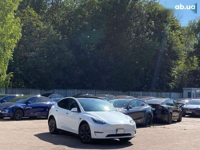 Тесла Model Y, объемом двигателя 0 л и пробегом 7 тыс. км за 31999 $, фото 1 на Automoto.ua