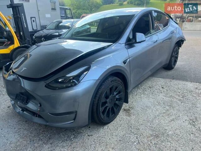 Тесла Model Y, объемом двигателя 0 л и пробегом 50 тыс. км за 17500 $, фото 1 на Automoto.ua