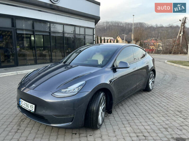 Серый Тесла Model Y, объемом двигателя 0 л и пробегом 60 тыс. км за 24200 $, фото 1 на Automoto.ua